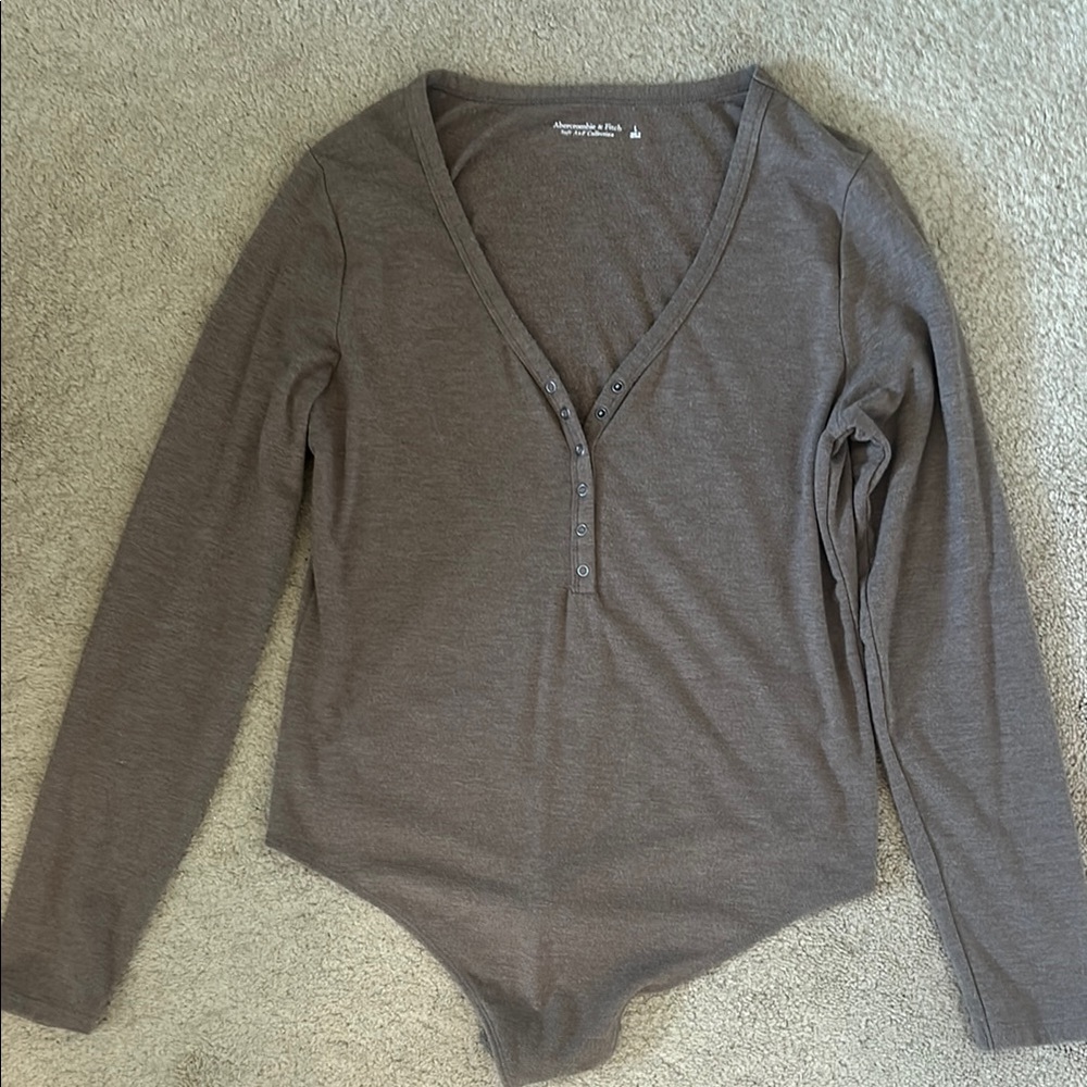 Women's Abercrombie & Fitch Taupe Long Sleeve Buttery Soft Bodysuit